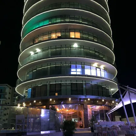 White Tower Hotel apartamentowy 4*