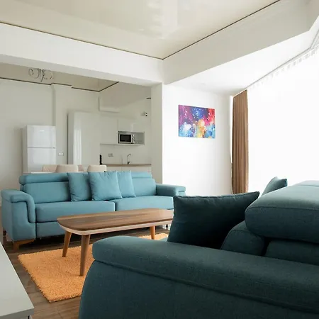 White Tower Hotel apartamentowy 4*