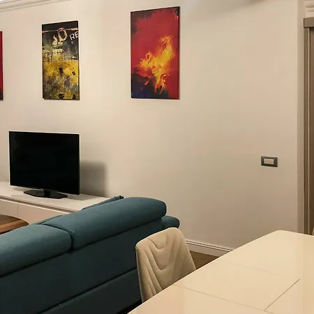White Tower Aparthotel 4*