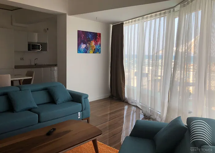 アパートホテル White Tower ママイア