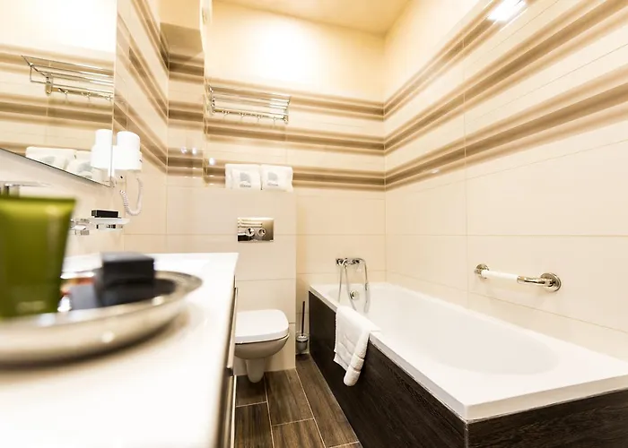 White Tower ママイア