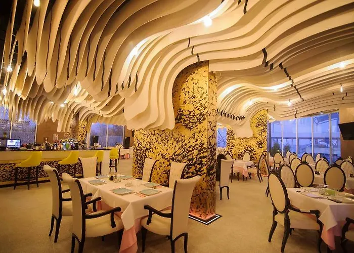 White Tower Aparthotel