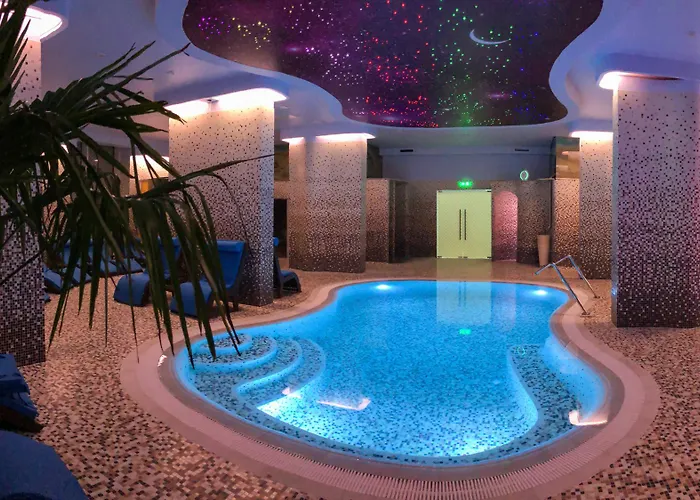 White Tower 4* Mamaia